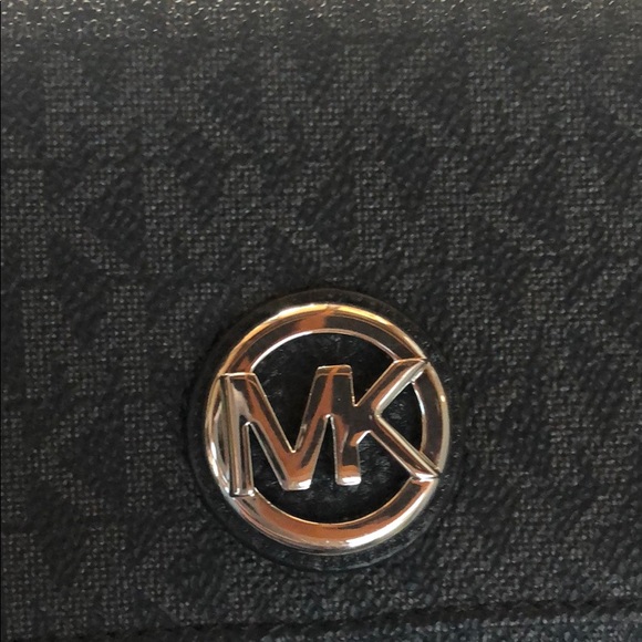 Michael Kors Handbags - CLEARANCE Michael Kors Wallet Black Full Size NWT